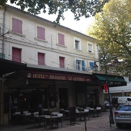 Hotel Restaurant Le Central Châteaurenard Exterior foto