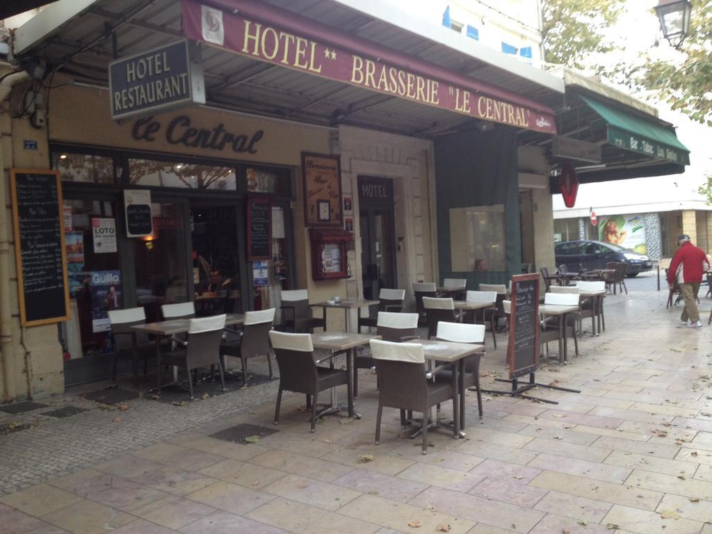 Hotel Restaurant Le Central Châteaurenard Exterior foto